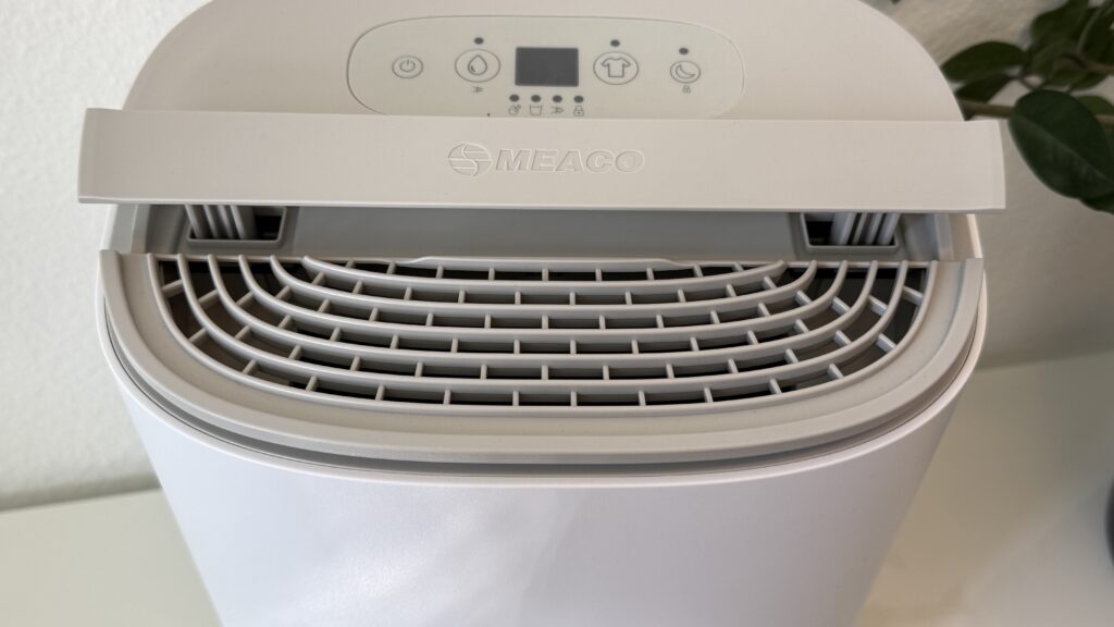 „Meaco Arete One 6L“: „Draufsicht mit Tragegriff