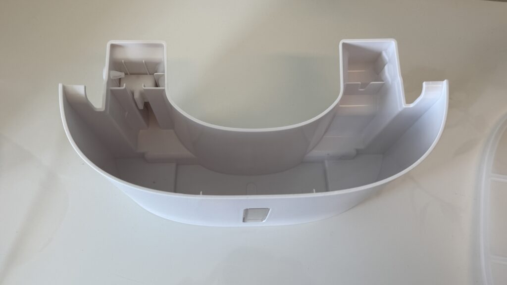 „Meaco Arete One 6L“: „Entnommener Wassertank in Einzelansicht“