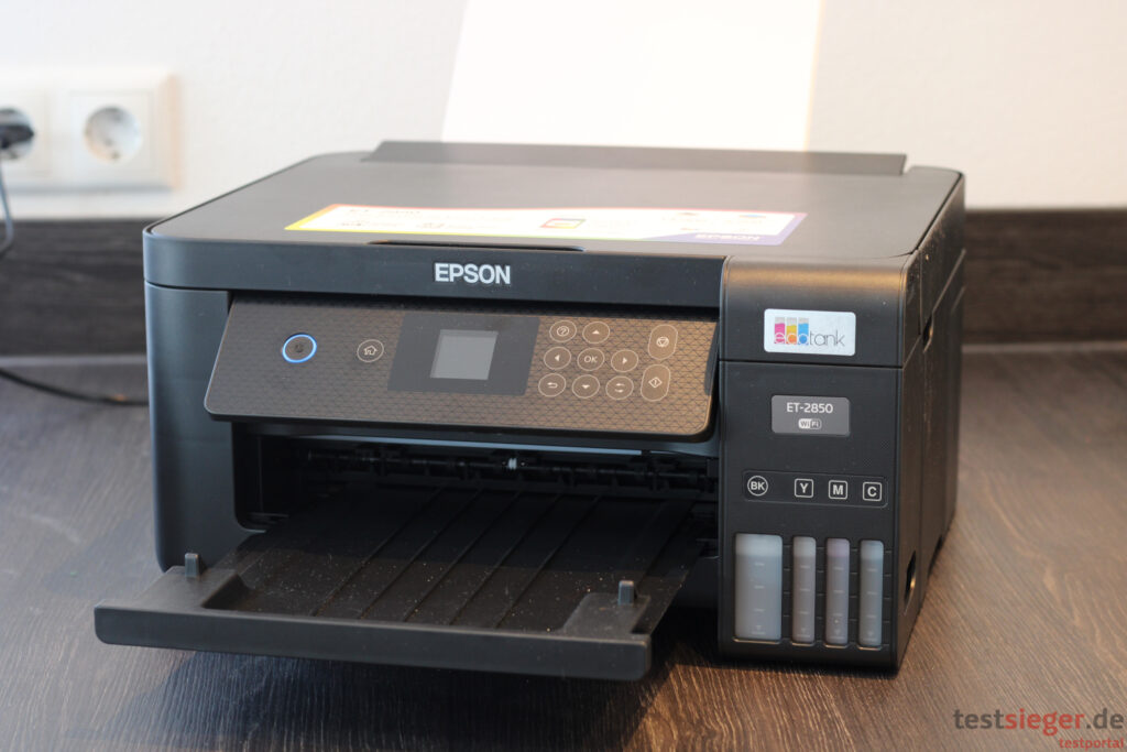 Epson EcoTank ET-2850 Gesamtansicht mit geöffnetem Papierauffang