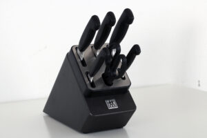 ZWILLING VIER STERNE 7-tlg, Selbstschärfender Messerblock