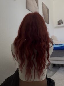 Remington AIRvive CI8930: Styling-Ergebnis mit großen Locken und Beach Waves