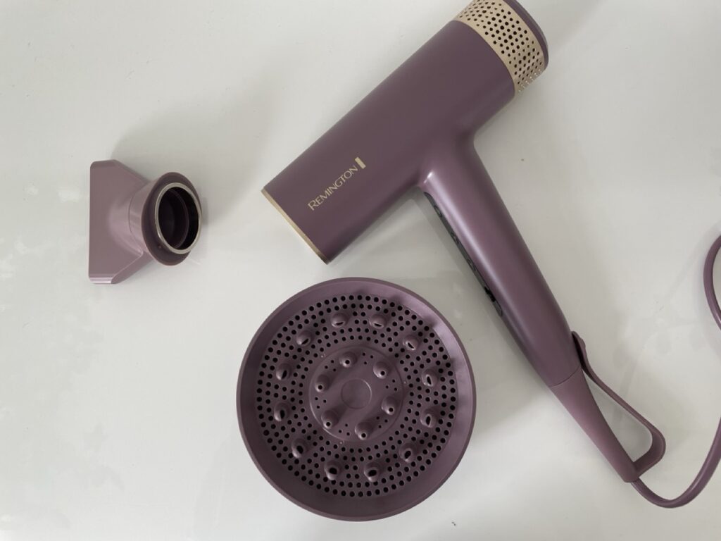 Remington AIRvive EC8930: Haartrockner mit Diffusor und Styling-Düse im Überblick